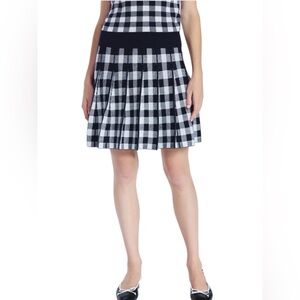 Free Assembly Women's Pleated Mini Sweater Skirt, Sizes L(12-14)